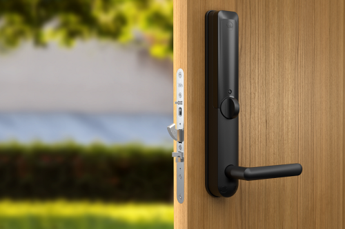   Yale Doorman L3