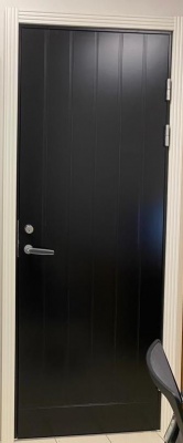 Теплая входная дверь SWEDOOR by Jeld-Wen Function F1894 черная с замком, дверь 9*23, правая LC200