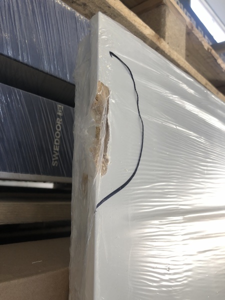 Дверь белая гладкая SWEDOOR by Jeld-Wen Easy 201, М9*21, №18 фотография